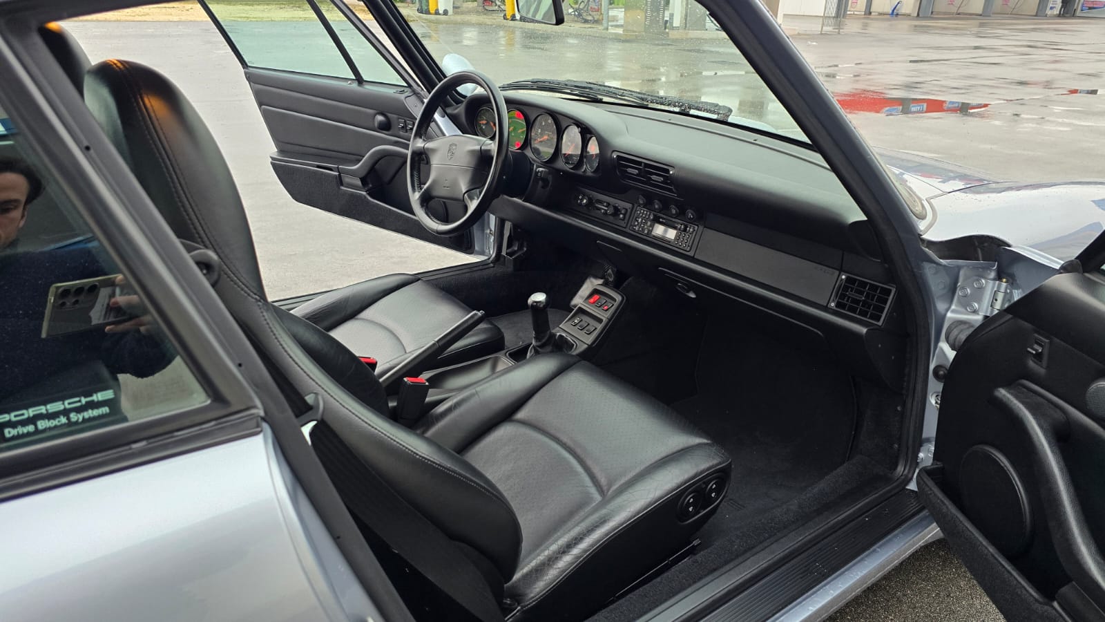 1995 Porsche  911 (993) Carrera 4 - Gallery 6